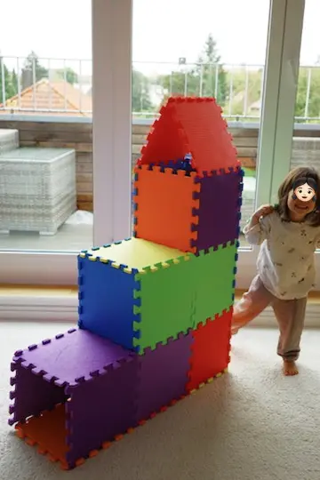 Stair-Tower puzzle mat castle